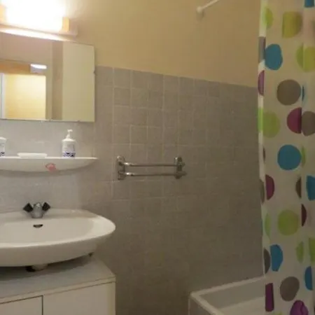 Grand Acces Direct - 4calyp1/4 Large Flat Close By Sea Apartment *