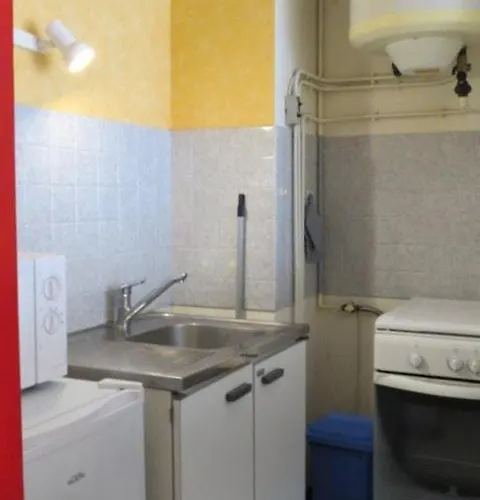 Grand Acces Direct - 4calyp1/4 Large Flat Close By Sea